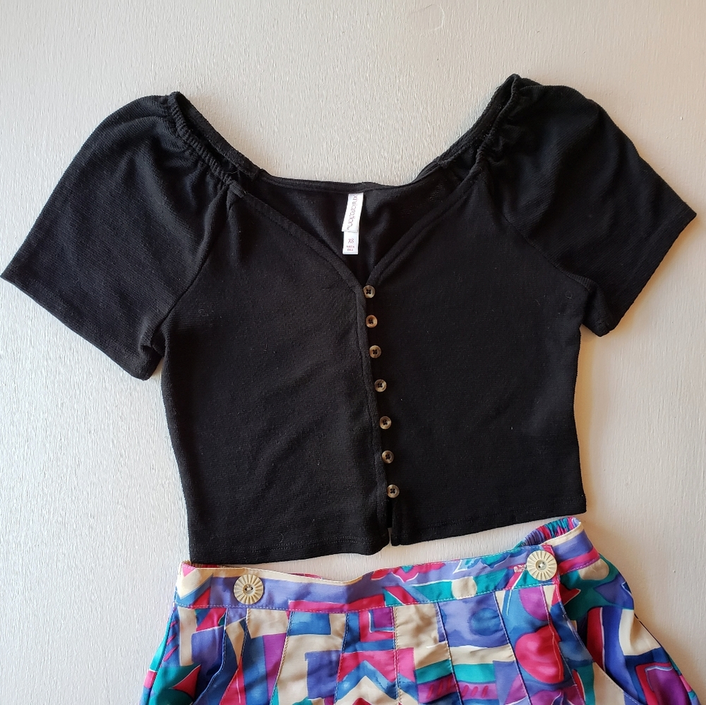 Button-down off the shoulder crop top
